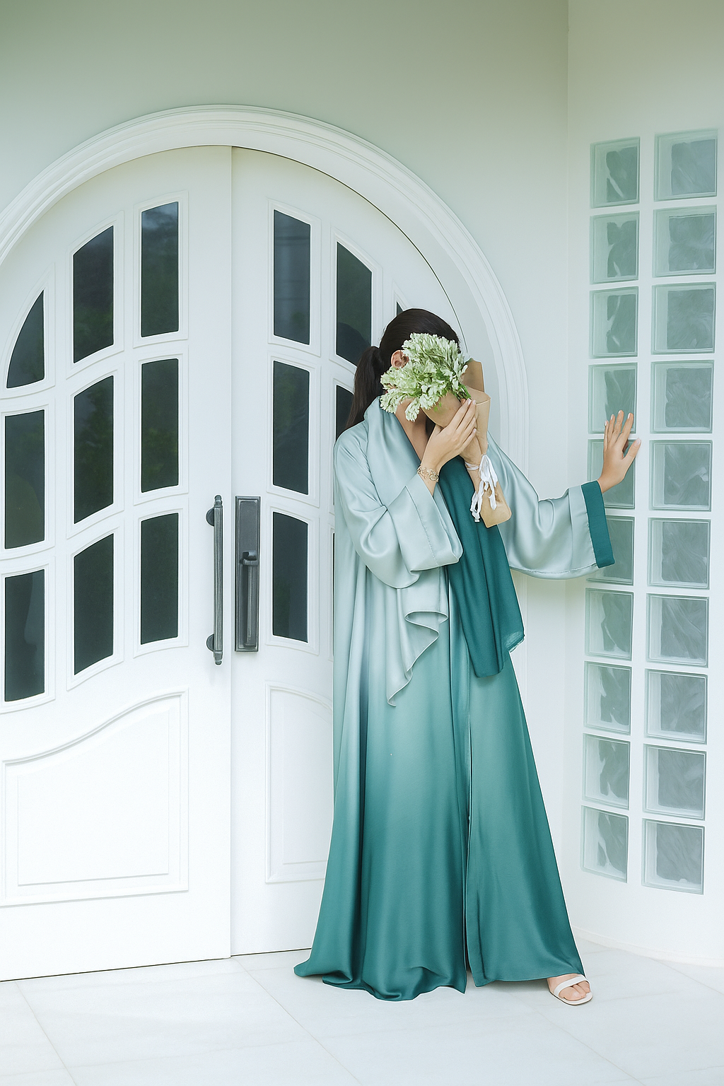 ZAMARUD — Green Ombré Abaya + Hijab Set