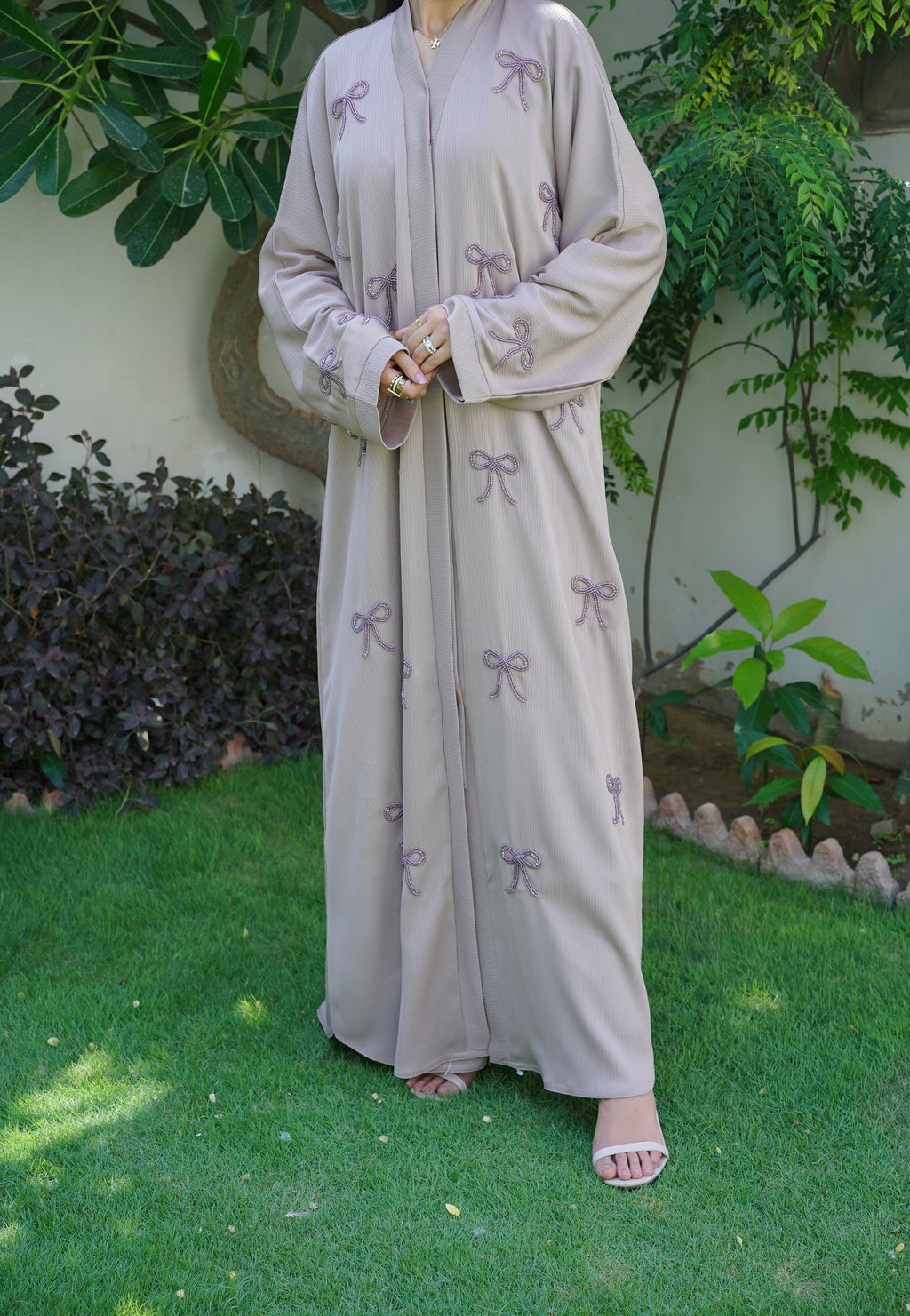 BAHR — Bow Abaya